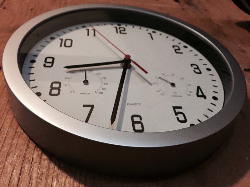 shopclock.jpg